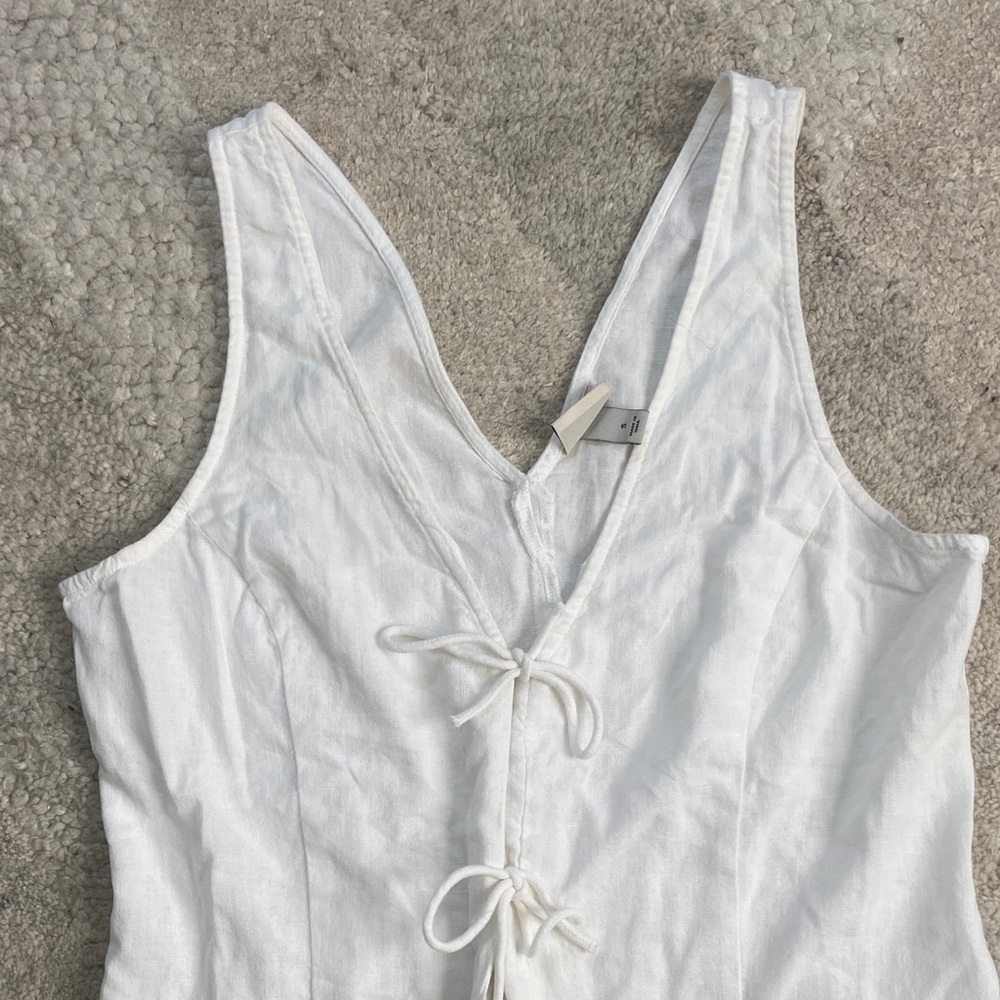 White Tie Front Linen Blend Tank Top - Picture 2 of 10